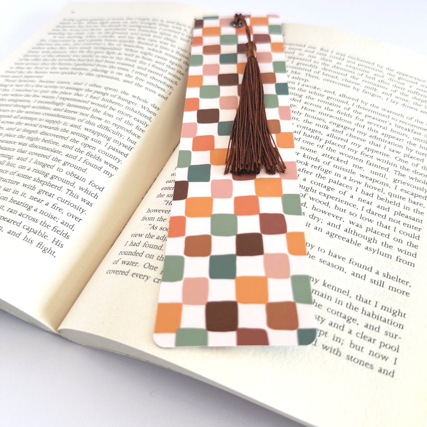 Retro Bookmark, Tassel Bookmark, Bookish Merch, 70s Accessories, Paper Bookmark, Gifts for Readers Women, Book Club, Reading Accessories