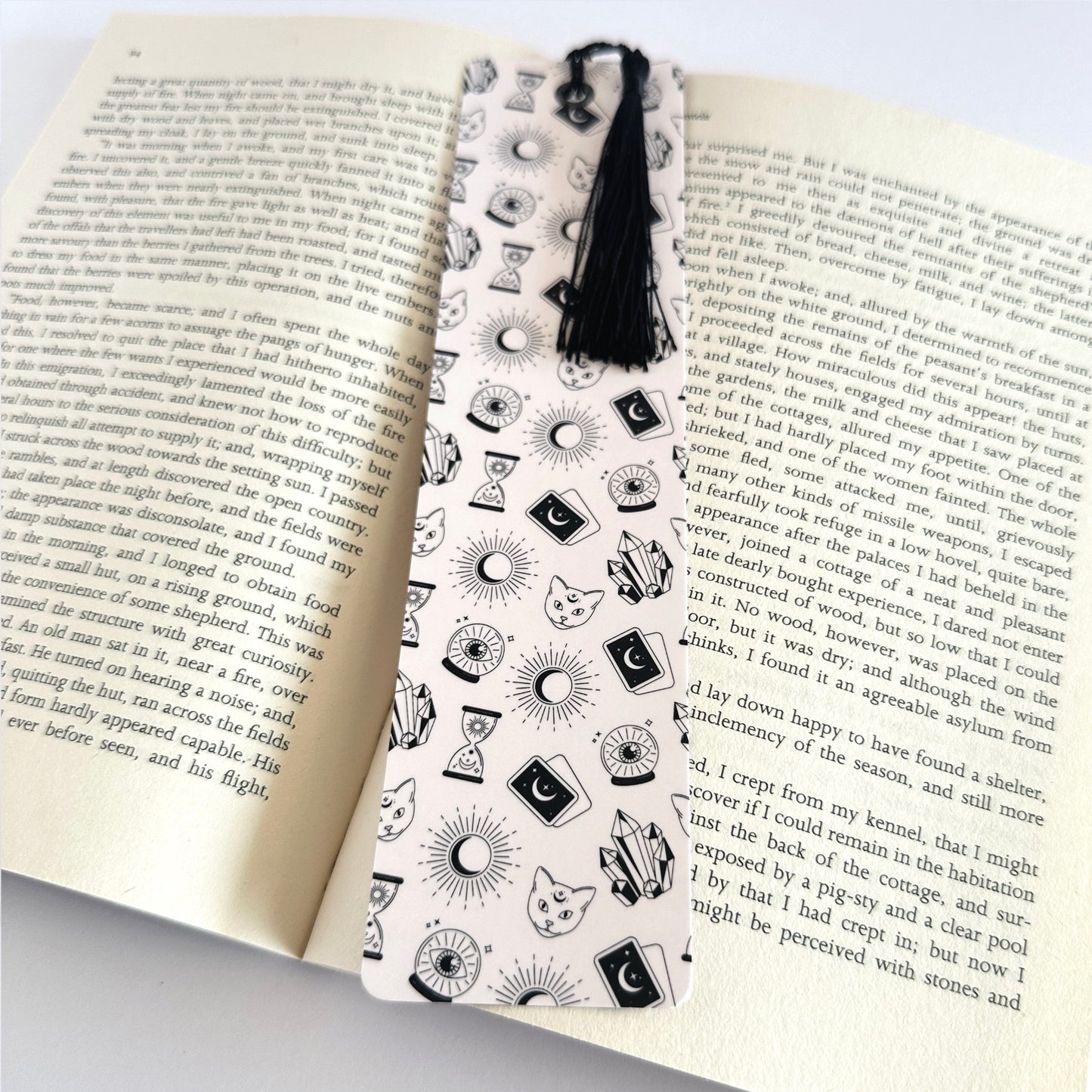 Cat Bookmark, Crystal Bookmark, Moon Bookmark, Cool Bookmarks, Gift for Reader, Reading Accessories, Bookish Merch, Book Lover Gift, Mythic