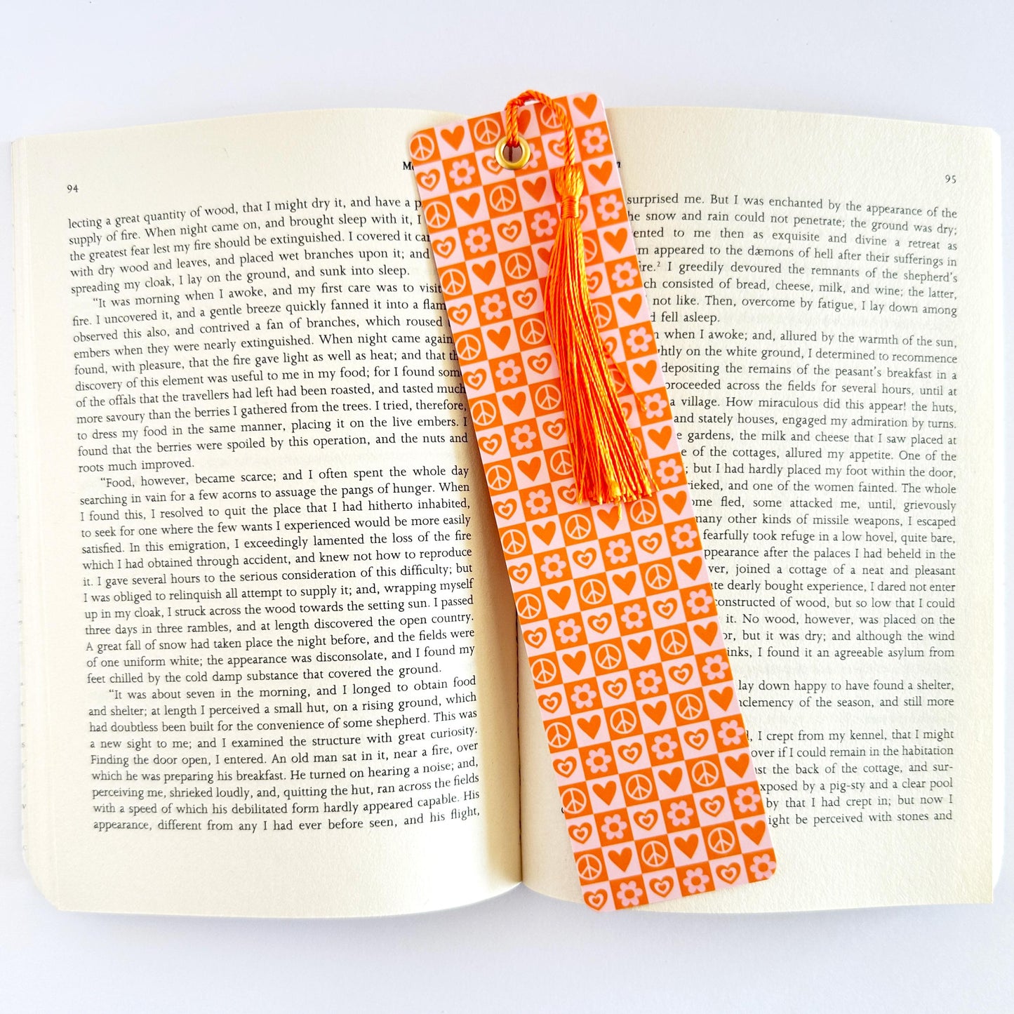 Heart Bookmark, Retro Bookish Merch, Paper Bookmark, Gifts for Readers Women, Book Lover Gift, Book Club Gift, Reading Accessories, Peace