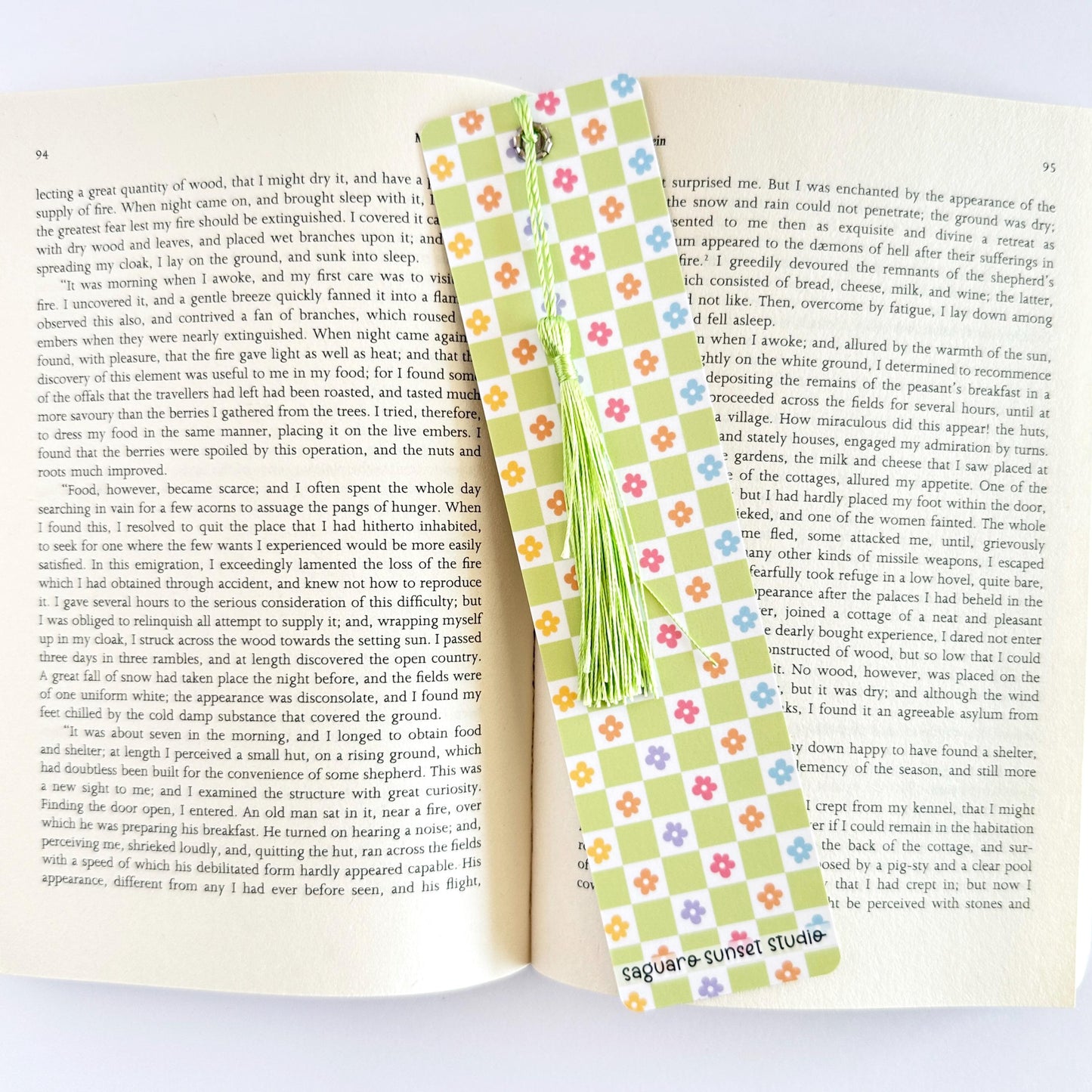 Flower Bookmark, Retro Bookish Merch, Paper Bookmark, Gifts for Readers Women, Book Lover Gift, Book Club Gift, Reading Accessories, Checker