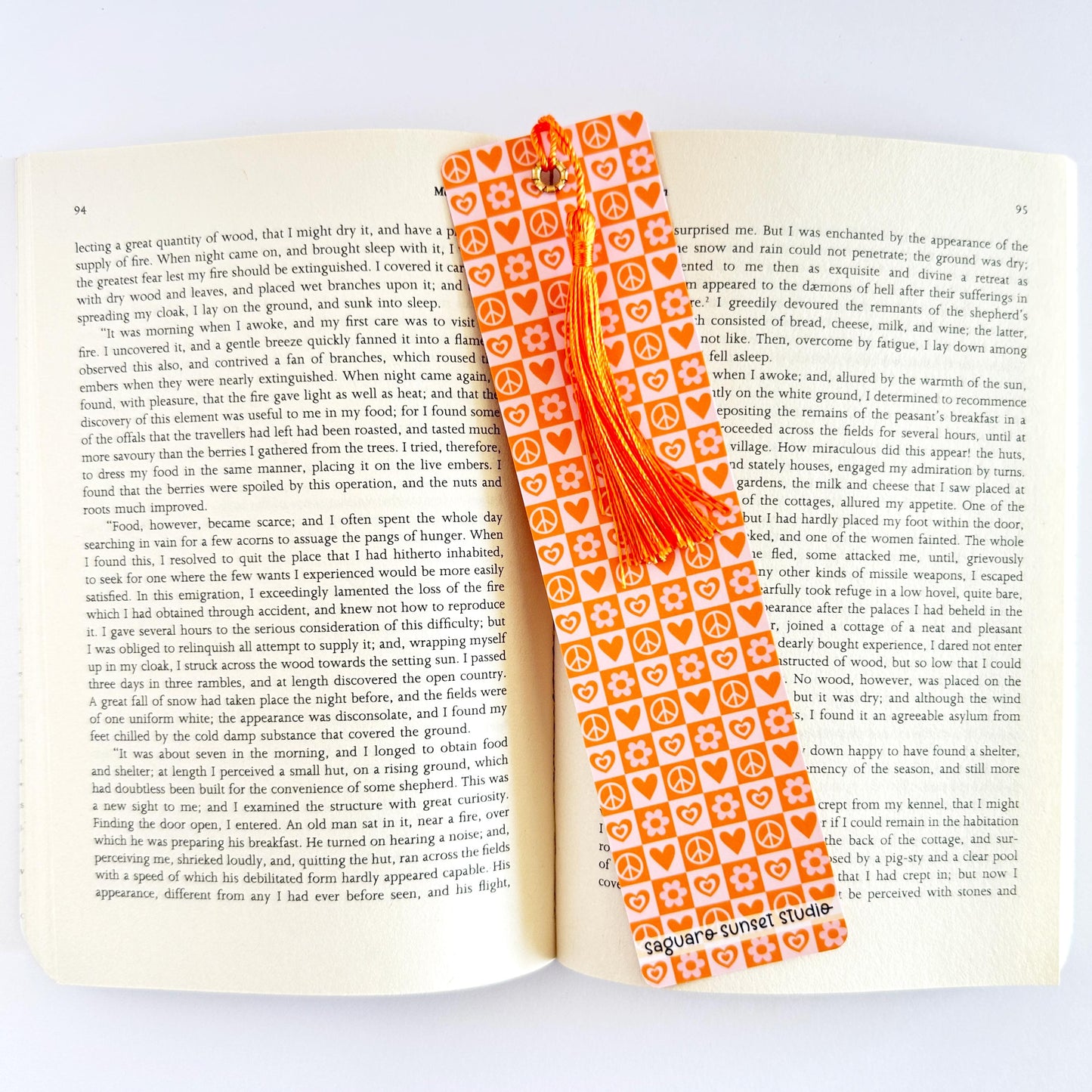 Heart Bookmark, Retro Bookish Merch, Paper Bookmark, Gifts for Readers Women, Book Lover Gift, Book Club Gift, Reading Accessories, Peace