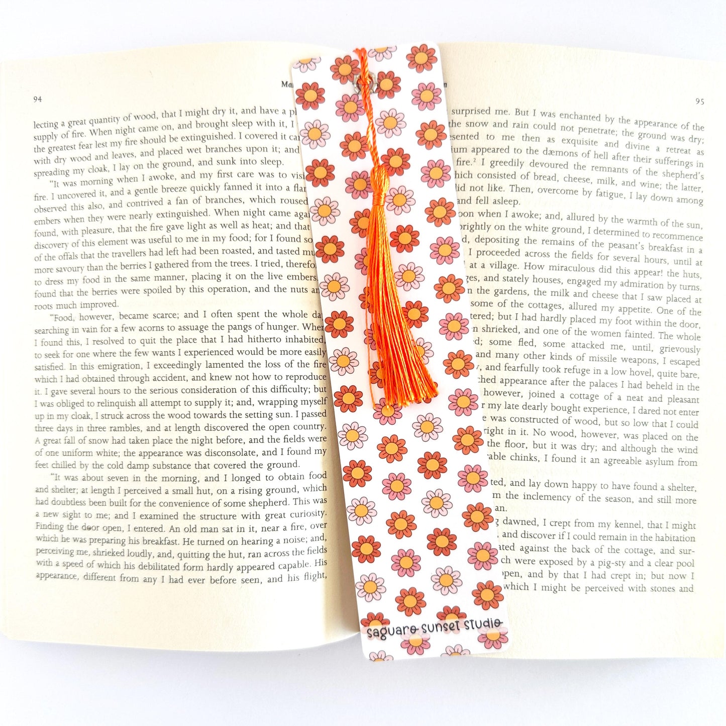 Floral Bookmark, Retro Bookish Merch, Paper Bookmark, Gifts for Readers Women, Book Lover Gift, Book Club Gift, Reading Accessories, Daisy