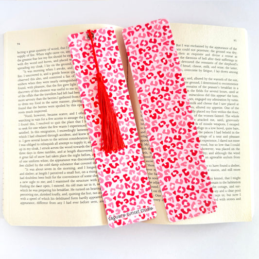 Nature Bookmark, Gift for Reader, Reading Accessories, Bookish Merch, Bookmark for Women, Animal Gift, Book Lover, Cheetah Print Aesthetic